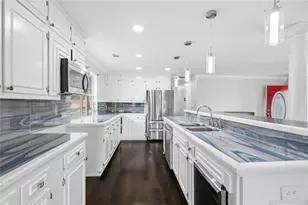 2298 E Lake Dr, Conyers, GA 30012 - Photo 15