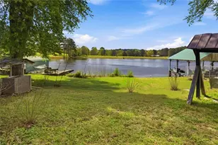 2298 E Lake Dr, Conyers, GA 30012 - Photo 9