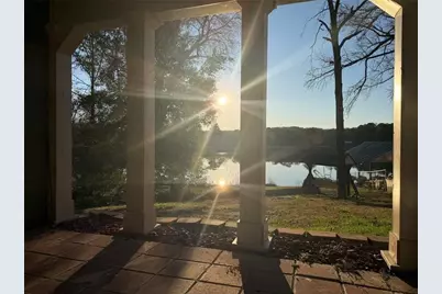 2298 E Lake Drive, Conyers, GA 30012 - Photo 17