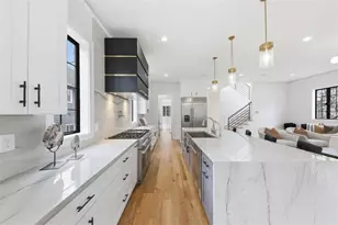 1385 Sylvan Cir NE, Brookhaven, GA 30319 - Photo 5