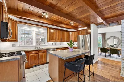 2500 Hawthorne Drive NE, Atlanta, GA 30345 - Photo 11