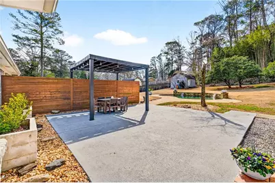 2500 Hawthorne Drive NE, Atlanta, GA 30345 - Photo 39