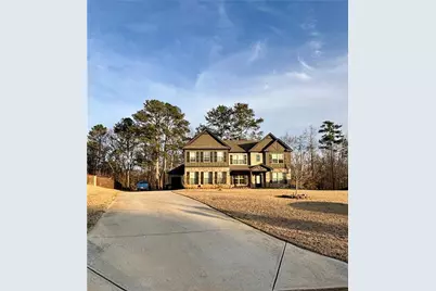 328 Vantage Point, Locust Grove, GA 30248 - Photo 1