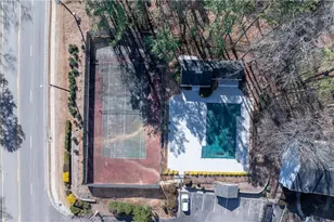 6601 Sienna Ct, Peachtree Corners, GA 30092 - Photo 17