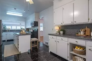 112 College Cir, Cedartown, GA 30125 - Photo 15