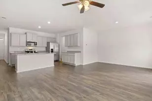 1026 King Iron Dr, Lawrenceville, GA 30045 - Photo 11