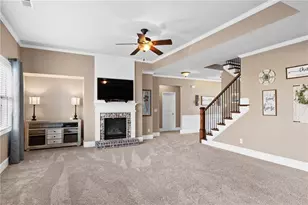 5610 Chestnut Dr, Cumming, GA 30040 - Photo 11