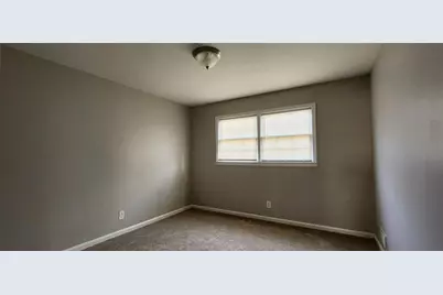 401 Barbashela Drive, Stone Mountain, GA 30088 - Photo 37