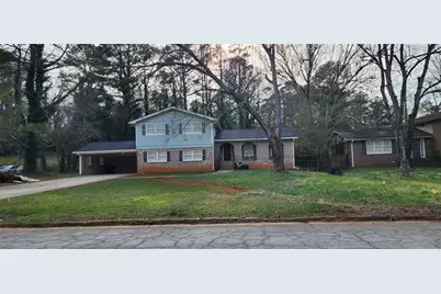 401 Barbashela Drive, Stone Mountain, GA 30088 - Photo 1