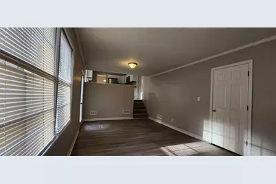 401 Barbashela Drive, Stone Mountain, GA 30088 - Photo 19