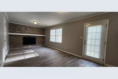 401 Barbashela Drive, Stone Mountain, GA 30088 - Photo 21