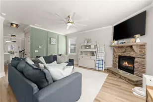 6667 Rivergreen Rd, Flowery Branch, GA 30542 - Photo 9