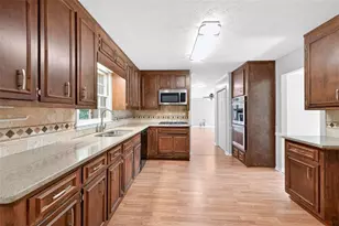 441 Shore Dr, Suwanee, GA 30024 - Photo 13