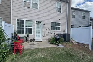 961 Pierce Ivy Ct, Lawrenceville, GA 30043 - Photo 13