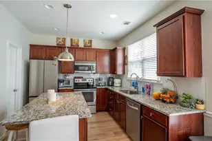 961 Pierce Ivy Ct, Lawrenceville, GA 30043 - Photo 5