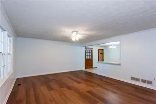 60 Knights Cir, Covington, GA 30016 - Photo 7