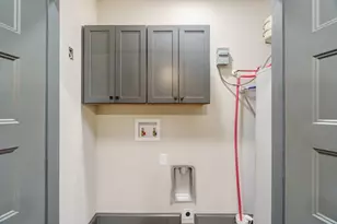 34 Depot St, Hartwell, GA 30643 - Photo 9