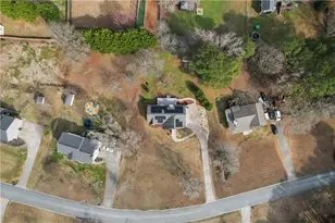 25 S Oaks Dr SE, Cartersville, GA 30121 - Photo 23