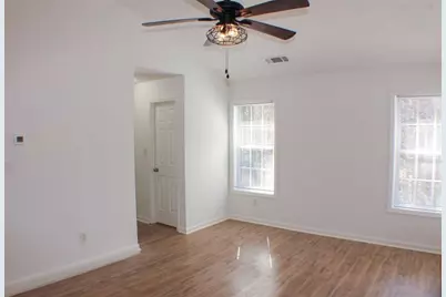 1060 Grace Drive, Lawrenceville, GA 30043 - Photo 37