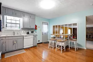 2932 Old S Dr, Jonesboro, GA 30236 - Photo 7