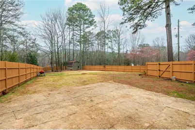 301 Midway Road NW, Marietta, GA 30064 - Photo 3