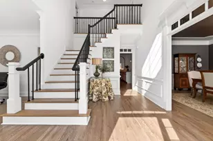 6040 Tangletree Dr, Roswell, GA 30075 - Photo 9