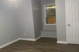 1136 Summer Brook Rd, Atlanta, GA 30349 - Photo 5