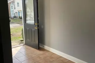 6721 Trafalger Square, Norcross, GA 30093 - Photo 3