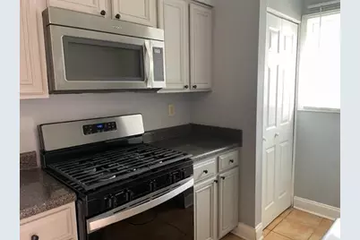 6721 Trafalger Square, Norcross, GA 30093 - Photo 5