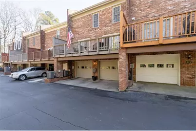 275 The South Chace, Atlanta, GA 30328 - Photo 41
