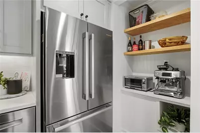 275 The South Chace, Atlanta, GA 30328 - Photo 15