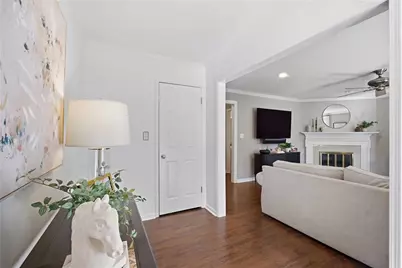 275 The South Chace, Atlanta, GA 30328 - Photo 3