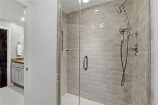 275 The South Chace, Atlanta, GA 30328 - Photo 35