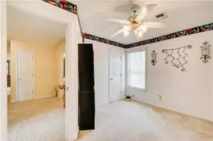 8075 Harmony Lakes Dr, Lithonia, GA 30058 - Photo 27