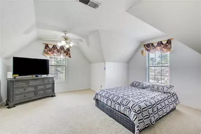 8075 Harmony Lakes Drive, Lithonia, GA 30058 - Photo 31