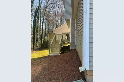 2002 Sandbrook Court SW, Atlanta, GA 30331 - Photo 29