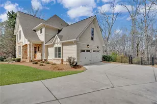 165 Highland Oaks Ct, Alpharetta, GA 30004 - Photo 3