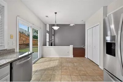 2922 Cottesford Way SE, Smyrna, GA 30080 - Photo 17