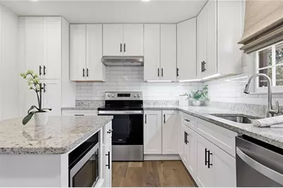 2870 Old Carriage Drive SW, Marietta, GA 30060 - Photo 9