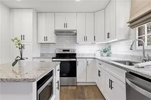 2870 Old Carriage Dr SW, Marietta, GA 30060 - Photo 9