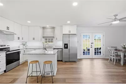 2870 Old Carriage Drive SW, Marietta, GA 30060 - Photo 5