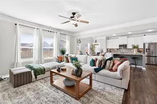 321 Eagles Blf Wy, Hoschton, GA 30548 - Photo 9