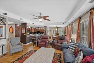 1063 Memorial Dr E, Dallas, GA 30132 - Photo 9