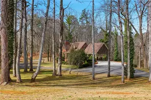 151 Ivy St, Demorest, GA 30535 - Photo 11