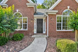 4395 Red Rock Point, Suwanee, GA 30024 - Photo 3