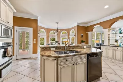 221 Allmond Lane, Alpharetta, GA 30004 - Photo 13