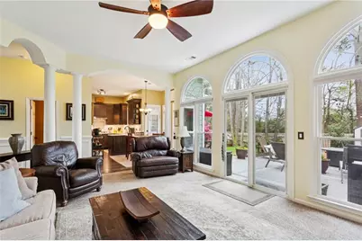 4077 Christacy Way, Marietta, GA 30066 - Photo 5