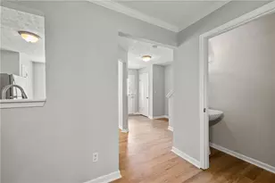 2754 Valley Green Dr, Gainesville, GA 30504 - Photo 9