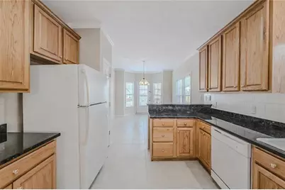 1990 Glenhurst Drive, Snellville, GA 30078 - Photo 13