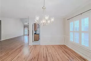 1990 Glenhurst Dr, Snellville, GA 30078 - Photo 17